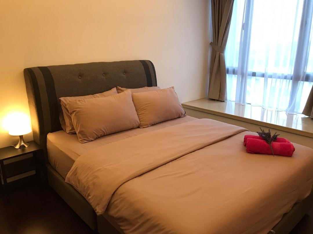 Jb City Ciq-R&F Shopping Mall Apartment Johor Bahru Room photo